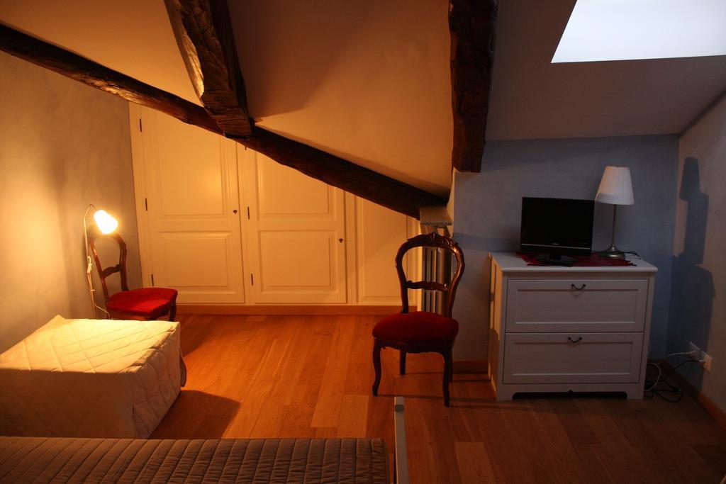 Piazzetta Consolata Bed and Breakfast Torino Esterno foto